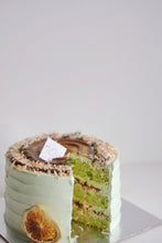 Load image into Gallery viewer, Pandan Ondeh Cake
